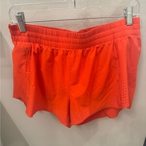 Athleta, Hustle 3” Shorts, Medium